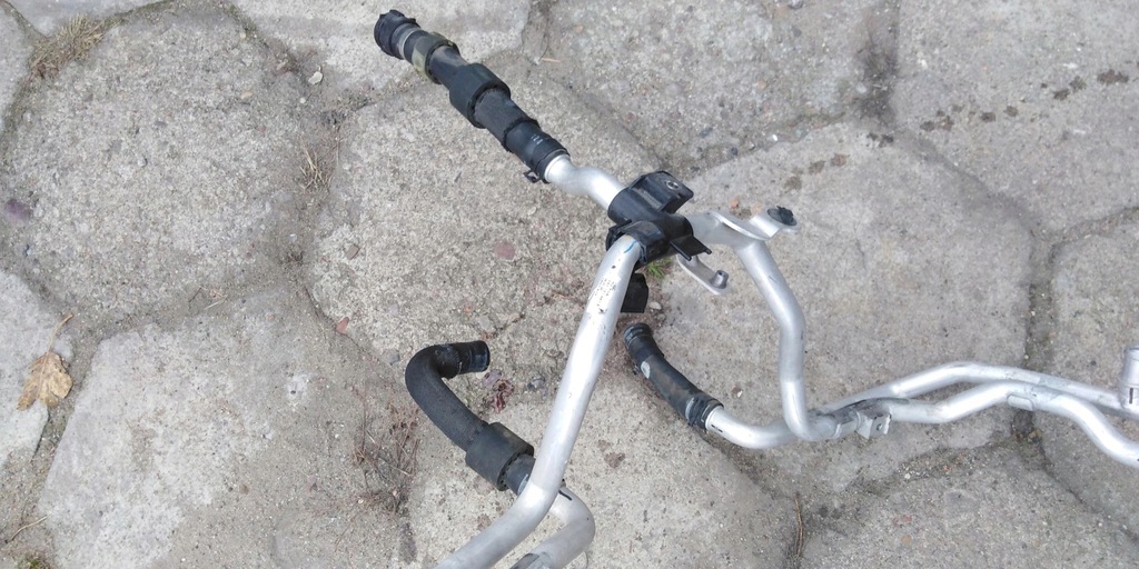 фото №3, Audi r8 4s трубка wąż шланг wody 4s0121481e 4s0121703d 4s0121058