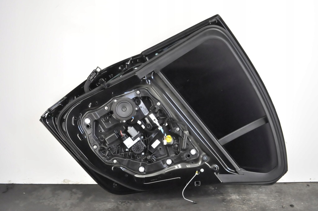 фото №14, Bmw 3 g20 дверь правый задняя задние 1 22r