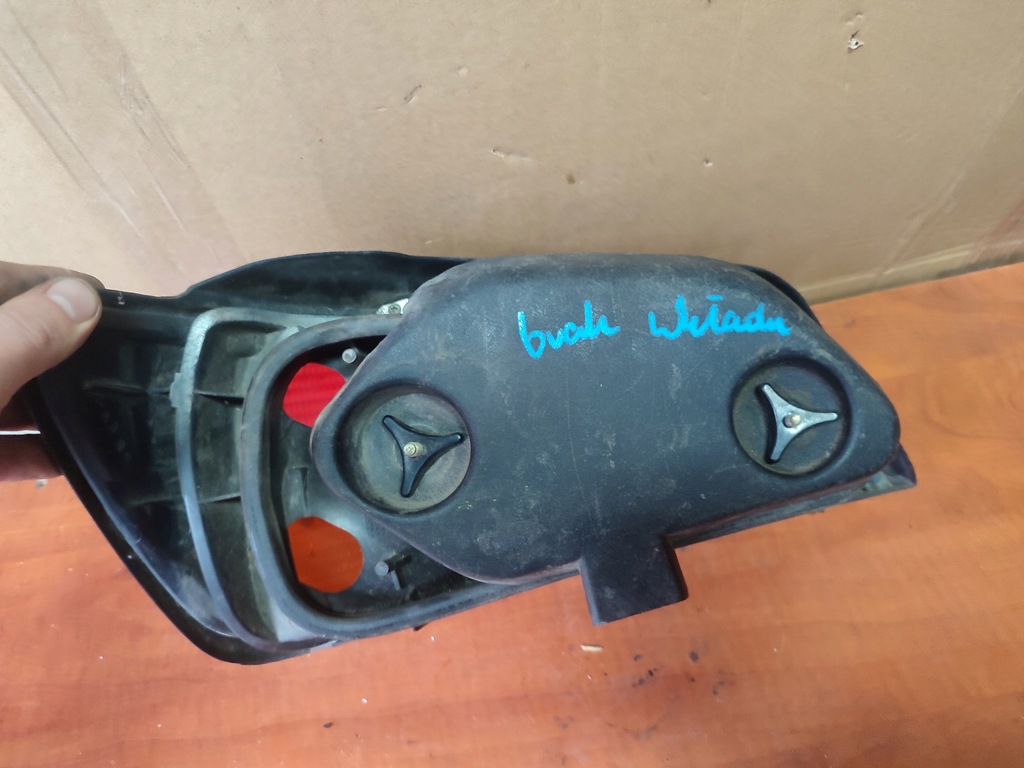 фото №6, Лампа правый задняя задняя правая peugeot 306 i