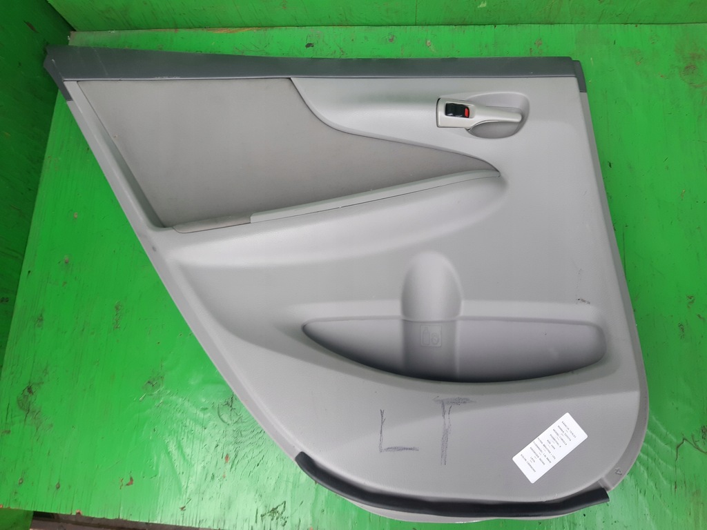 фото №6, Обшивка дверь левый задний toyota corolla x