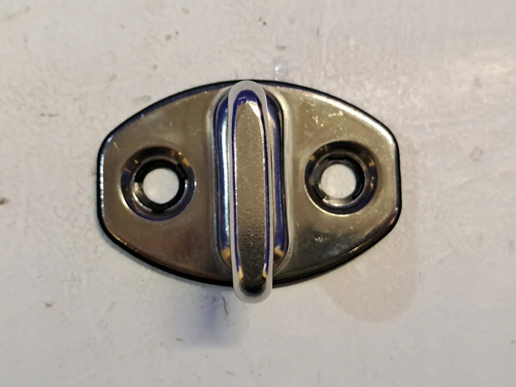 фото №2, Porsche cayenne 92a 2016 елементи кріпильні