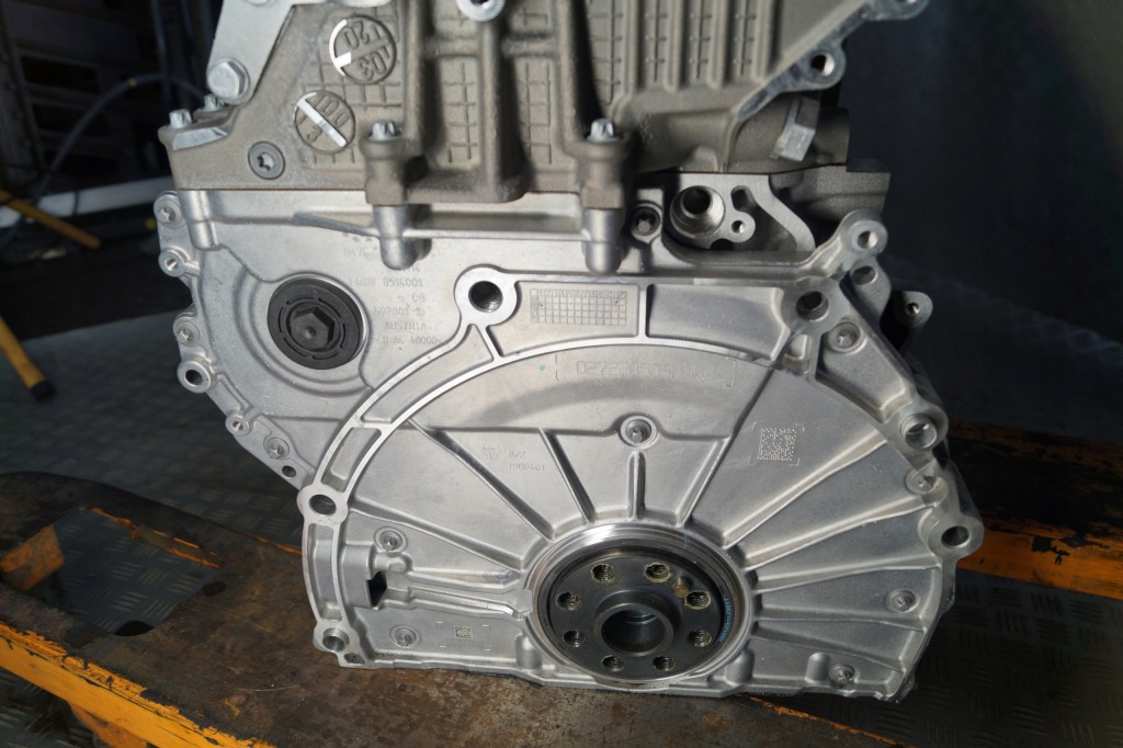 Купити Bmw f40 f45 f48 f39 2.0d b47 корпус розподільного валу