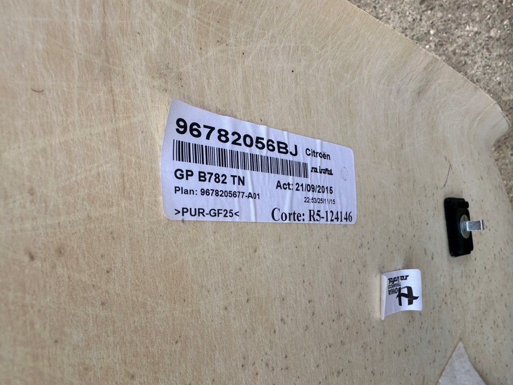 Стеля grand 96782056bj citroen c4 picasso 2 2 spacetourer Недорого