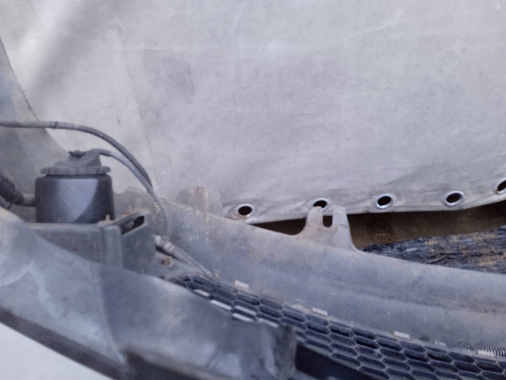 Бампер передний перед alfa romeo 159 651 противотуманные фары Киев