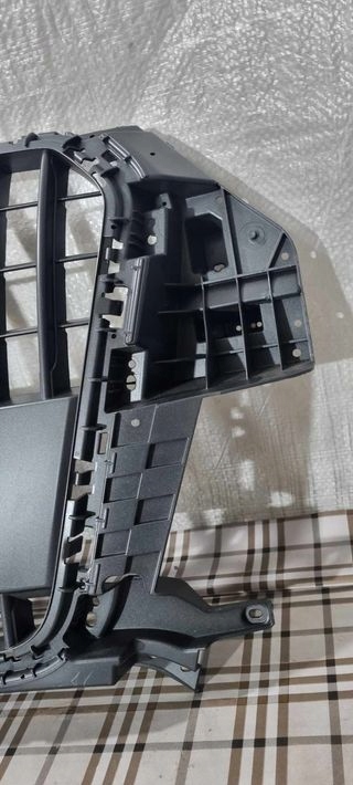 фото №8, Решётка радиатора решётка радиатора audi q3 8u0 8u0853651