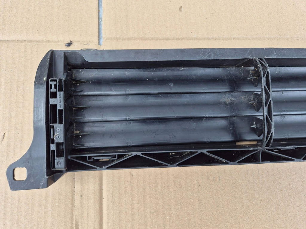 фото №9, Audi e-tron 19- жалюзі впуск повітря інтеркулер 4ke121223