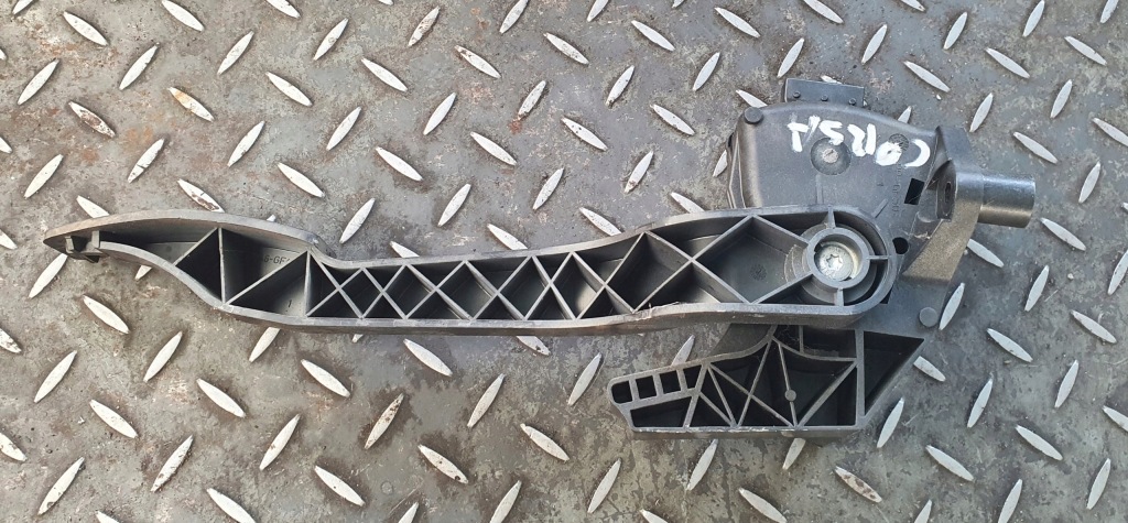фото №1, Потенциометр газа opel corsa c 91294223cl