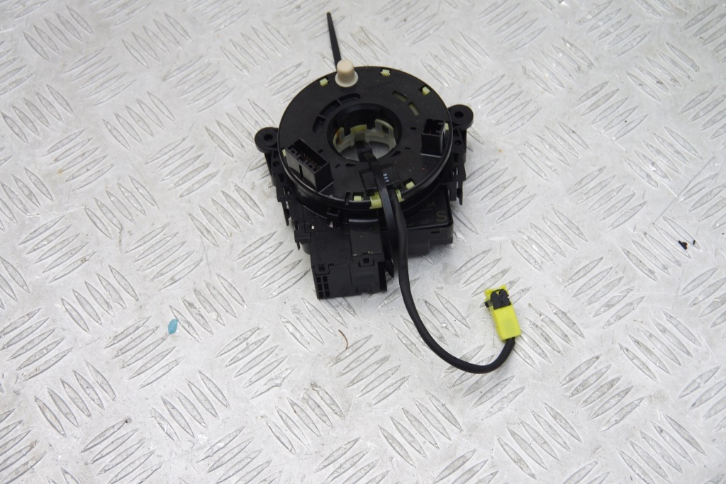 фото №1, Лента подушка безопасности шлейф nissan juke i lift