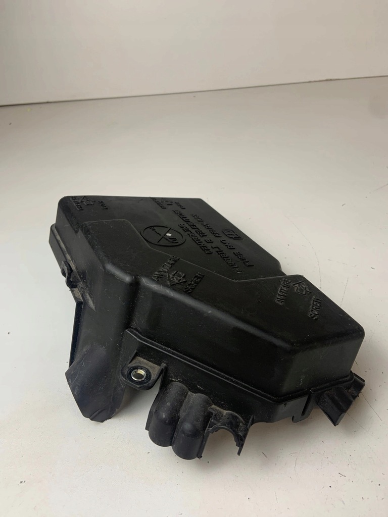 фото №8, Защита крышка коробка предохранителей alfa romeo giulietta