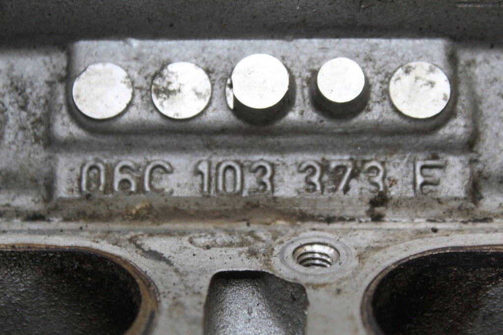 фото №14, Головка двигателя a6 c5 a8 d3 3.0 asn 06c103373f