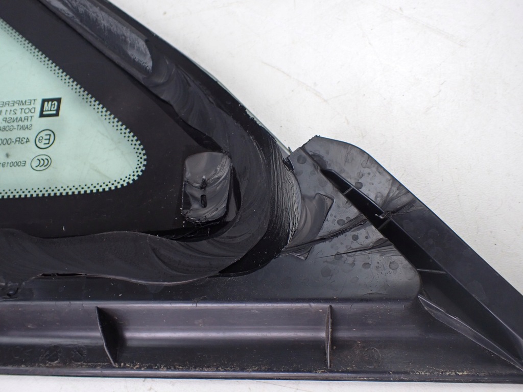 фото №8, Opel crossland x стекло кузовная правый задняя 2018