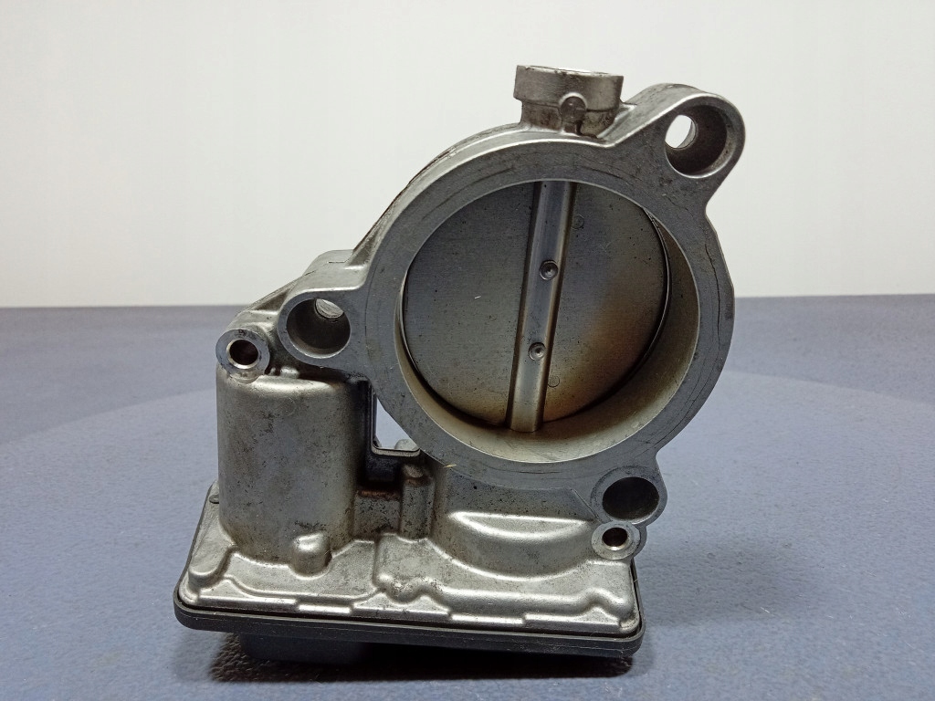 фото №8, Bmw 1 f40 2.0 m135i дросельна заслінка 7619008