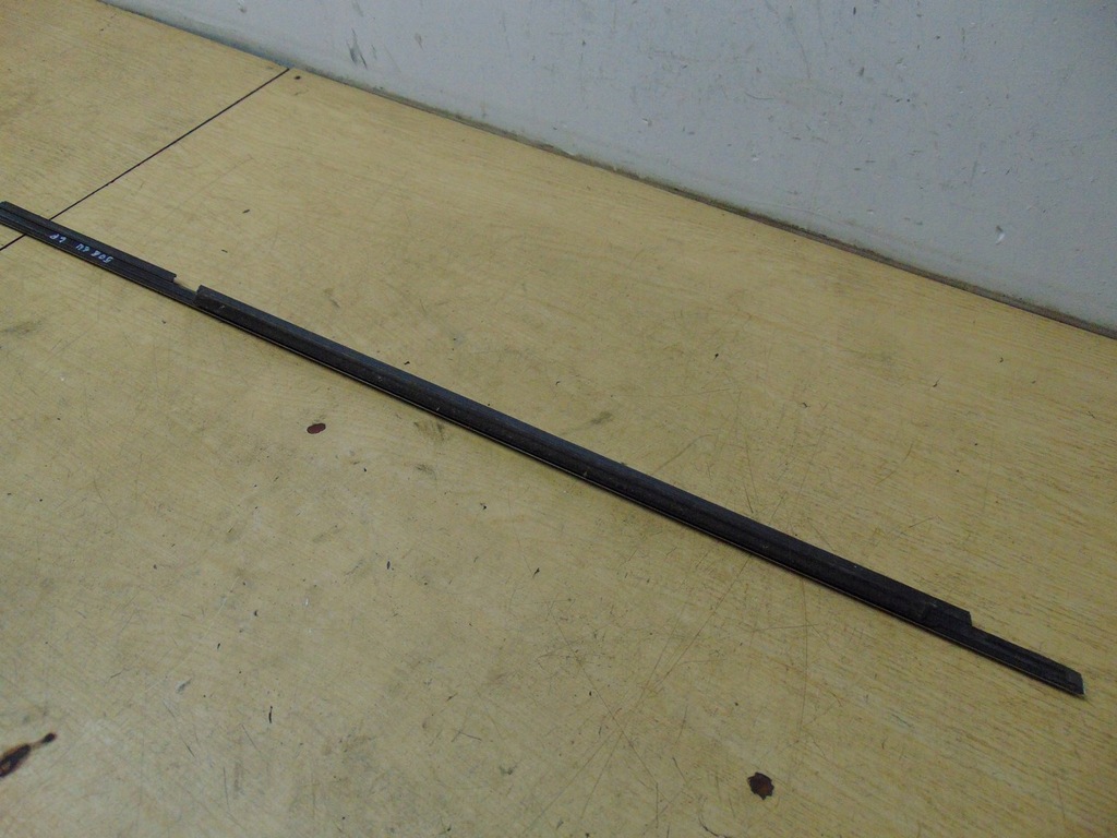 фото №12, Молдинг уплотнитель левый перед peugeot 508 1 9671943880