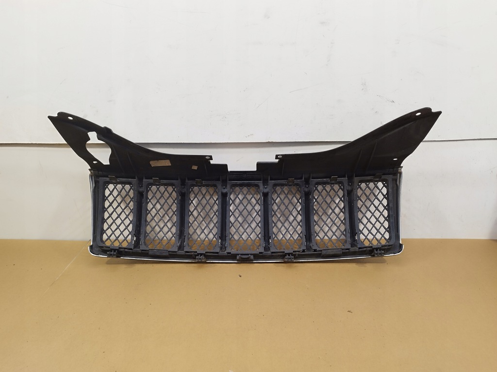 фото №7, Решётка радиатора решётка радиатора бампера jeep grand cherokee iii wk1 lata 2005-2007 55157414aa