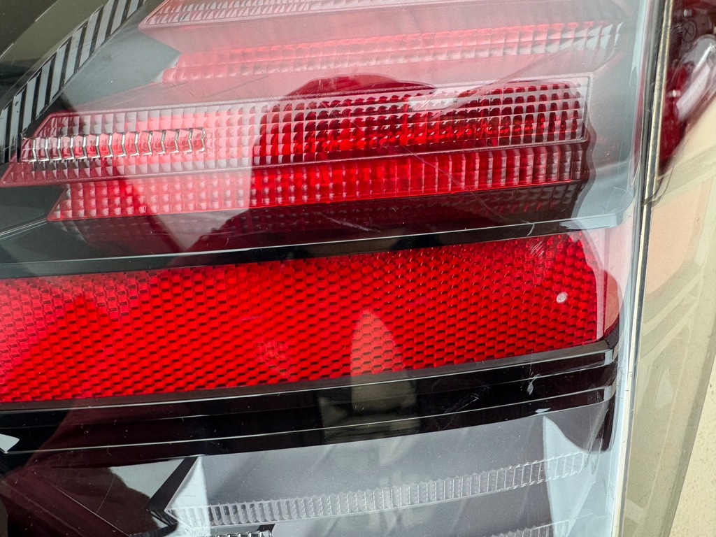 фото №12, Hyundai kona ii 2 23r- лампа правая задняя правый задняя 92406-be1 led