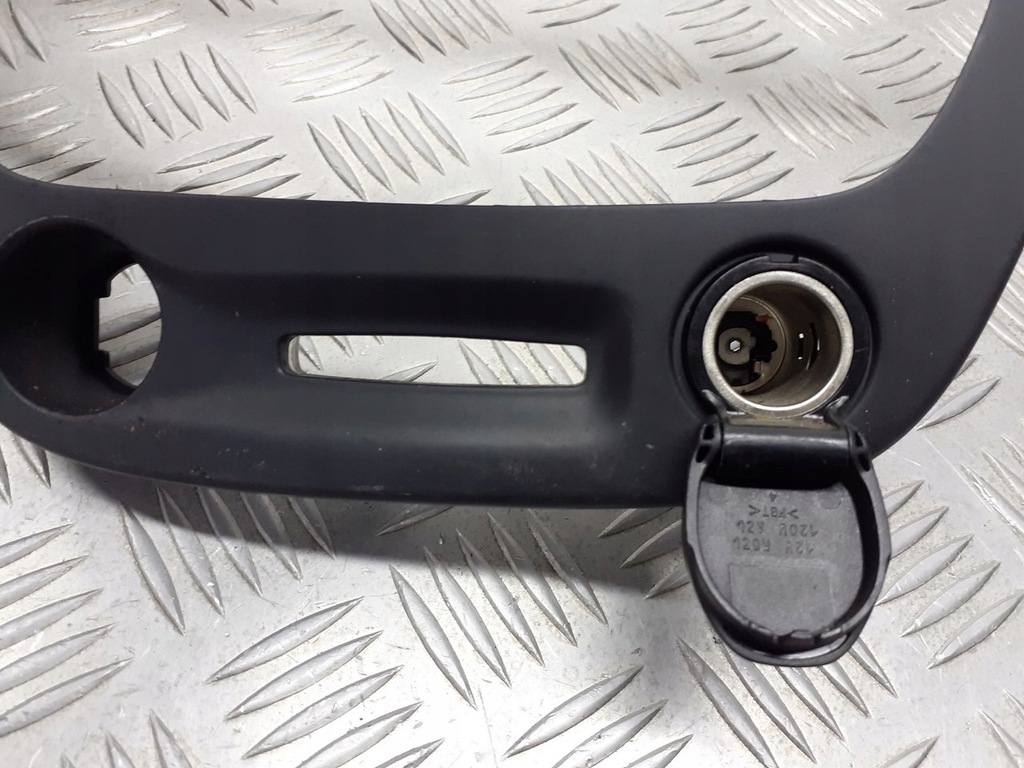 фото №4, Рамка консоли центральной renault megane iii 682605488r