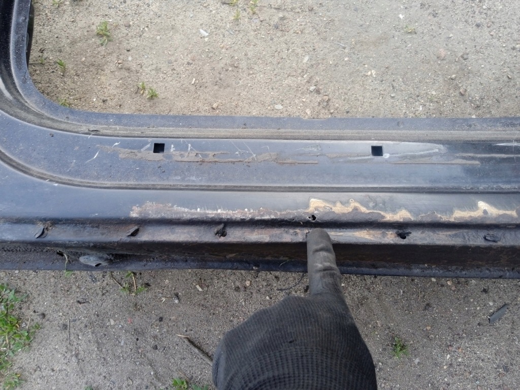 фото №16, Audi q7 07r порог блок двигателя левый правый полный чёрный