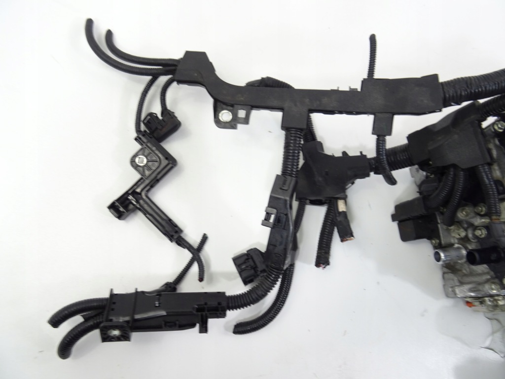 Lexus ux 250h 2.0 гибрид конвертер g9200-76060 в Украине