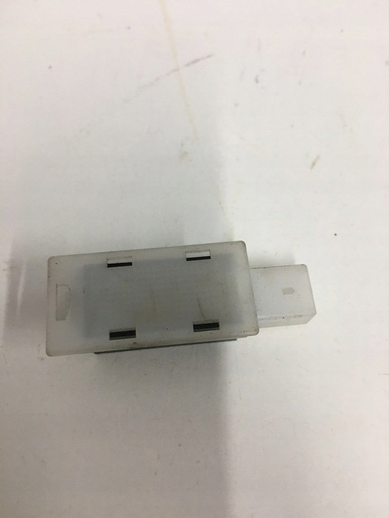 фото №9, Лампа освещение бардачка vw new beetle 1c0919390