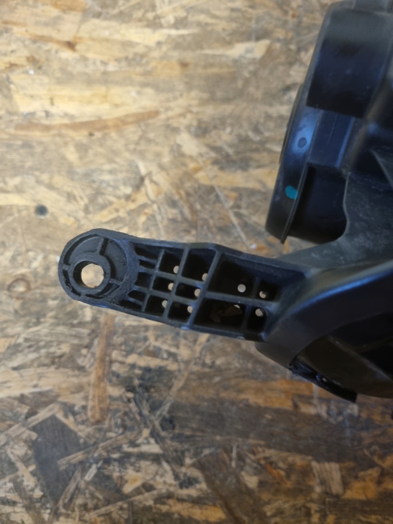 фото №3, Фара лампа ford ecosport lift 2017- обычная с led europa