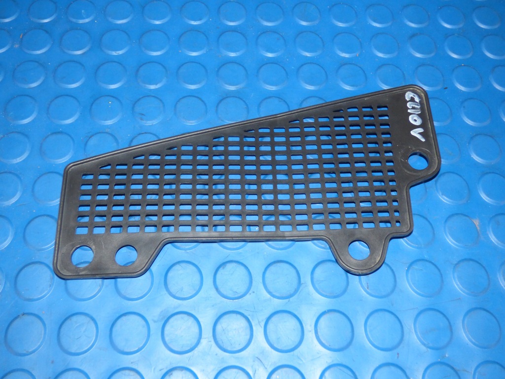 фото №1, Решётка впуск воздуха renault clio v 5 2019-