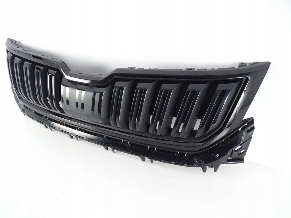 фото №6, Решітка радіатора решітка радіатора skoda kodiaq sport line black 565853653b