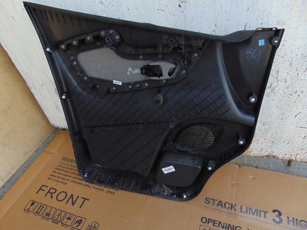 фото №12, Обивка обшивка правый перед vivaro b trafic iii 3 809008574r 73tys km