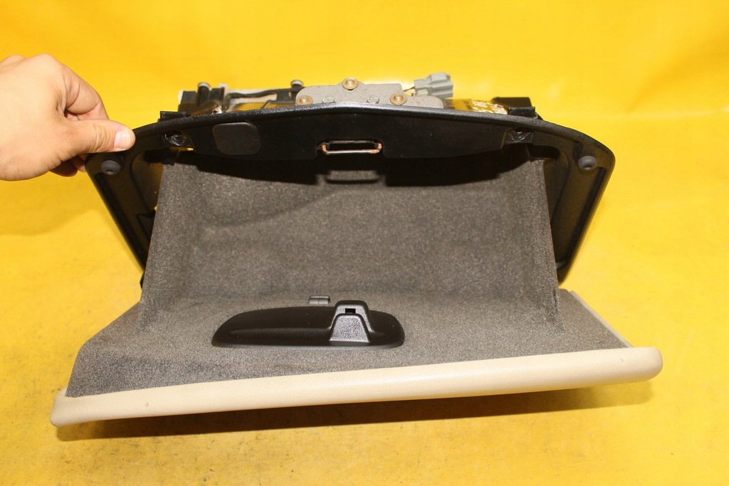 фото №8, Бардачок пасажира jaguar s-type fl