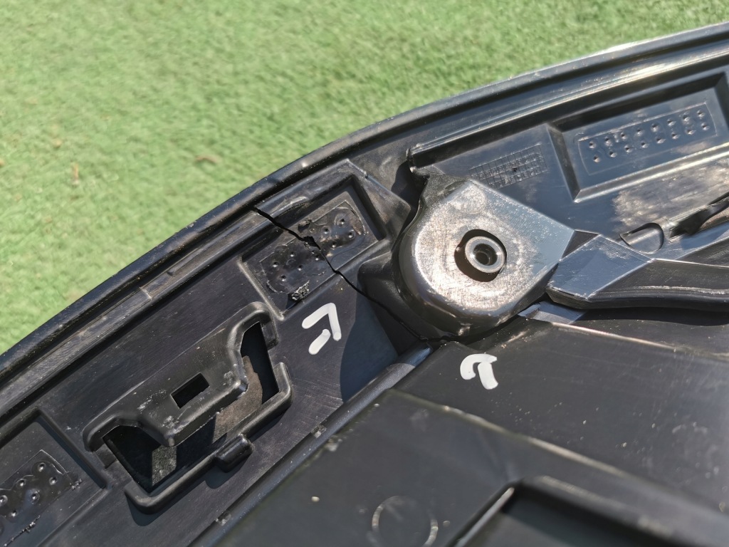 Mercedes eqb w243 захист накладка поперечина передній a2438855100 Київ