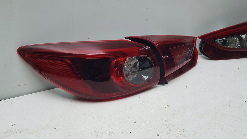 фото №3, Лампа задня крила кришка led mazda 3 bm lift