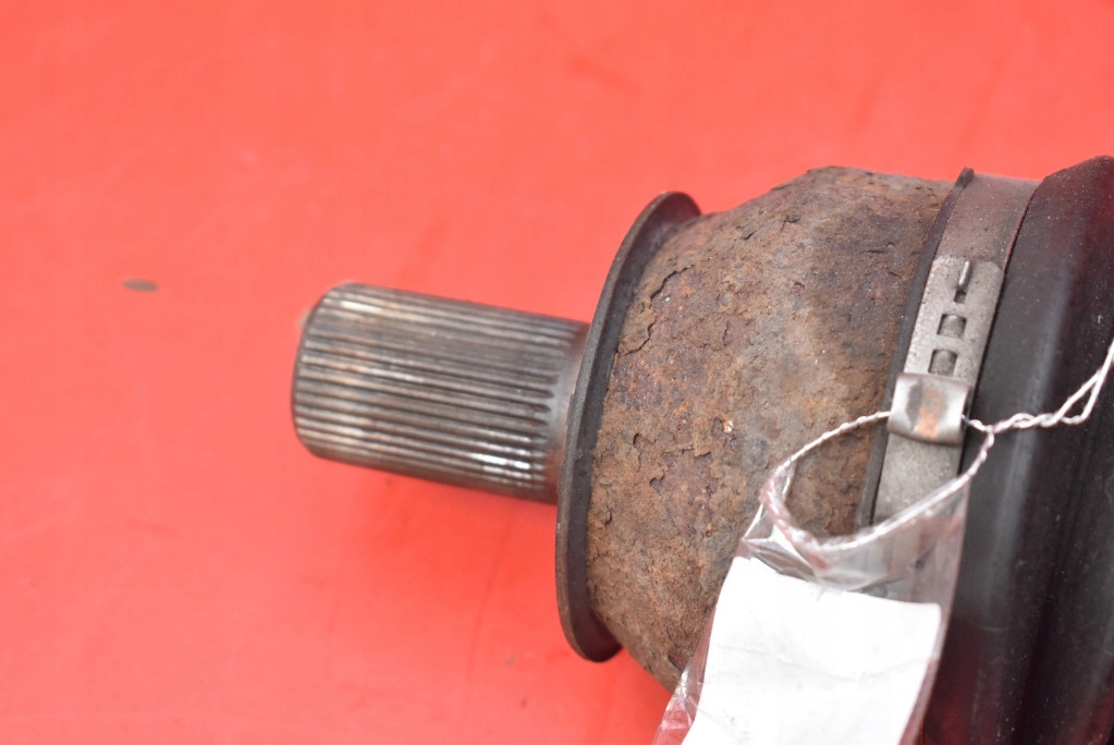 Приводной вал правая перед автоматическая коробка передач p31367544 volvo s60 2 2 2.0 d3 13-20 в Украине