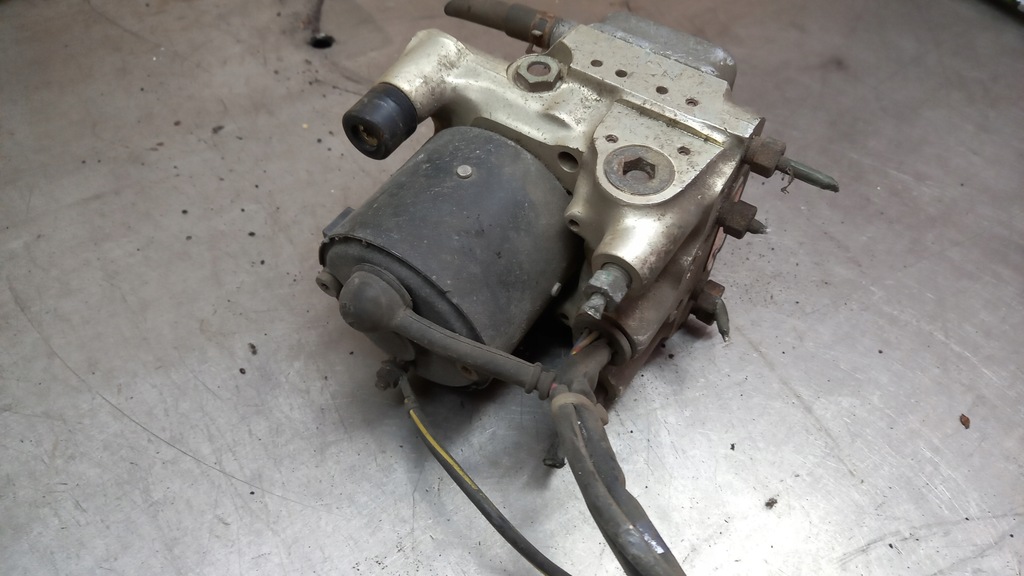 фото №6, Насос abs nissan primera p11 0265214202