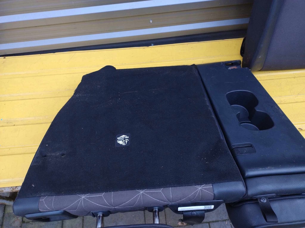 фото №4, Toyota yaris cross сидіння задня спинка