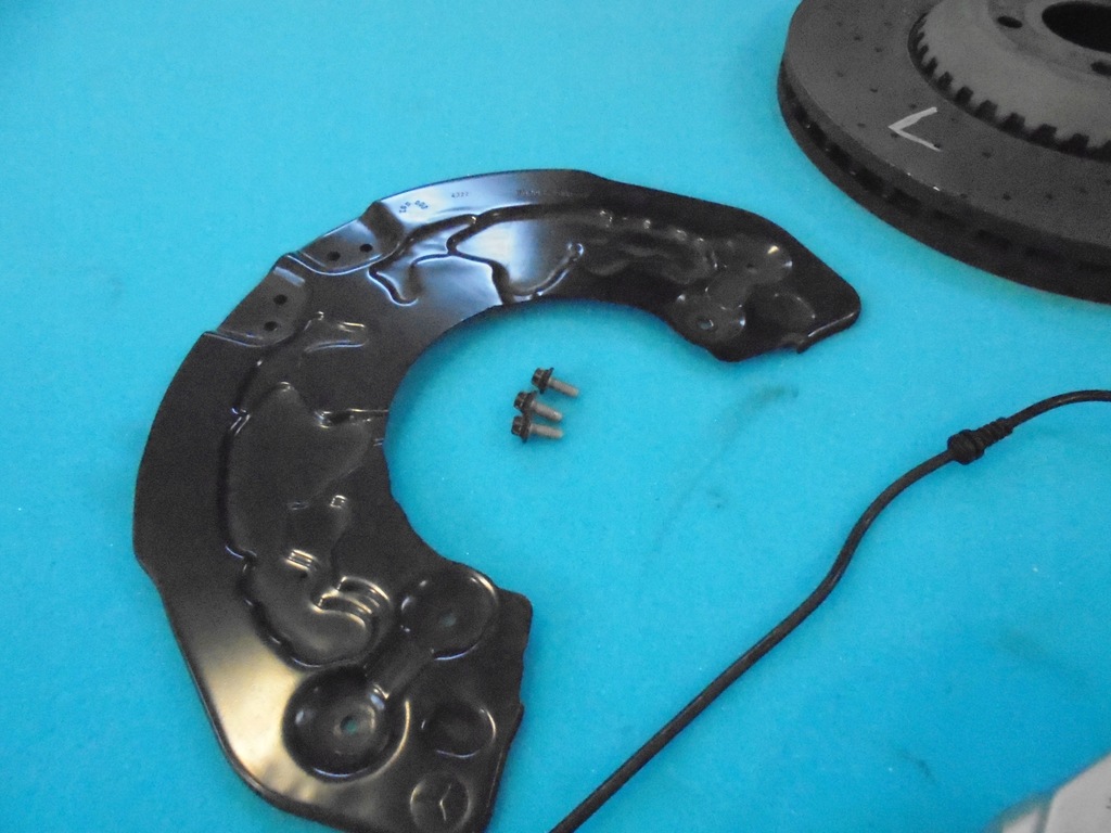 фото №7, Mercedes c klasa w206 amg суппорты тормозные диски комплект