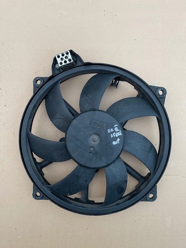 Купить Вентилятор радиатора renault scenic 3 рестайлинг  оригинальный номер 214810898r