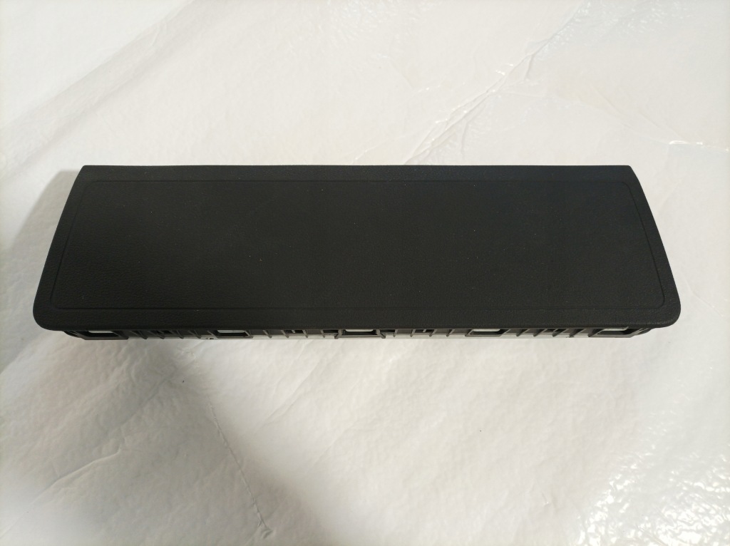 фото №1, Audi a4 b9 lift подушка безпеки подушка колінна пасажира