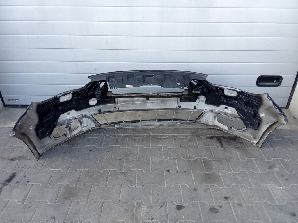 фото №9, Ford c-max mk2 lift 2015-19r.- бампер перед