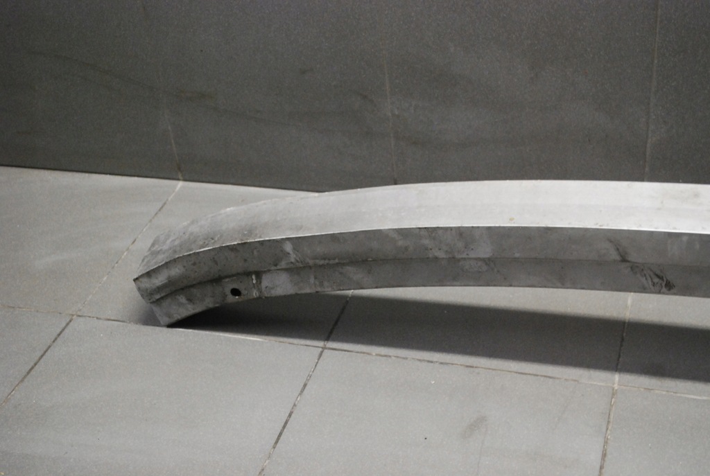 фото №6, Балка бампера задня audi a6 c6 4f0807313d