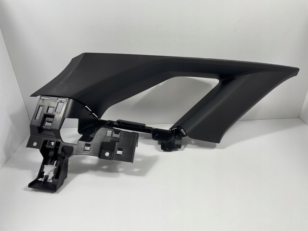 фото №1, Peugeot 3008 ii lift 9810162077 защита обшивка стойка левый задняя