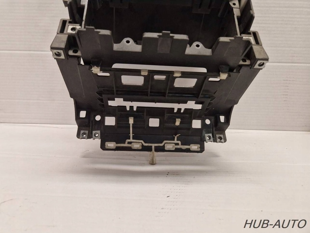 фото №8, Підсклянник рамка кишеня радіо кнопка аварійних audi a3 8p 8p0858005b