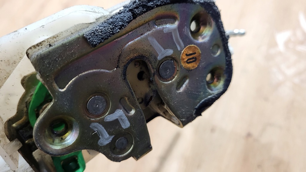 фото №5, Замок лівий задня honda accord vii 7 2 pin