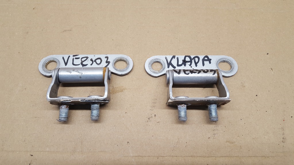 фото №1, Toyota verso 09-18r 1f7 петли крышки задняя комплект