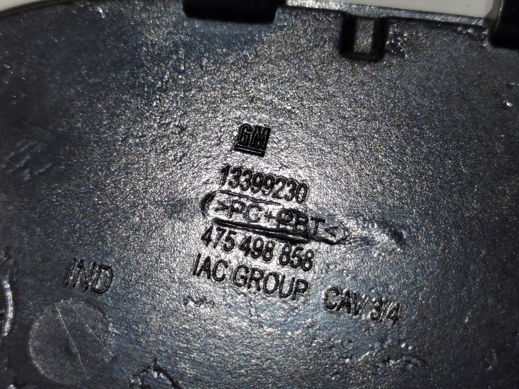 Заглушка фаркоп бампера перед opel corsa e 13399230 Цена