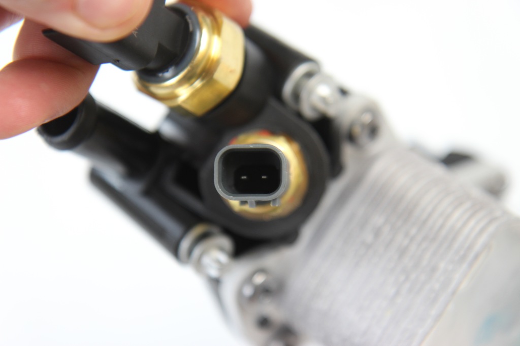 Радіатор оливи радіатор chrysler pacifica dodge durango 3.6 68596318aa Оригінал