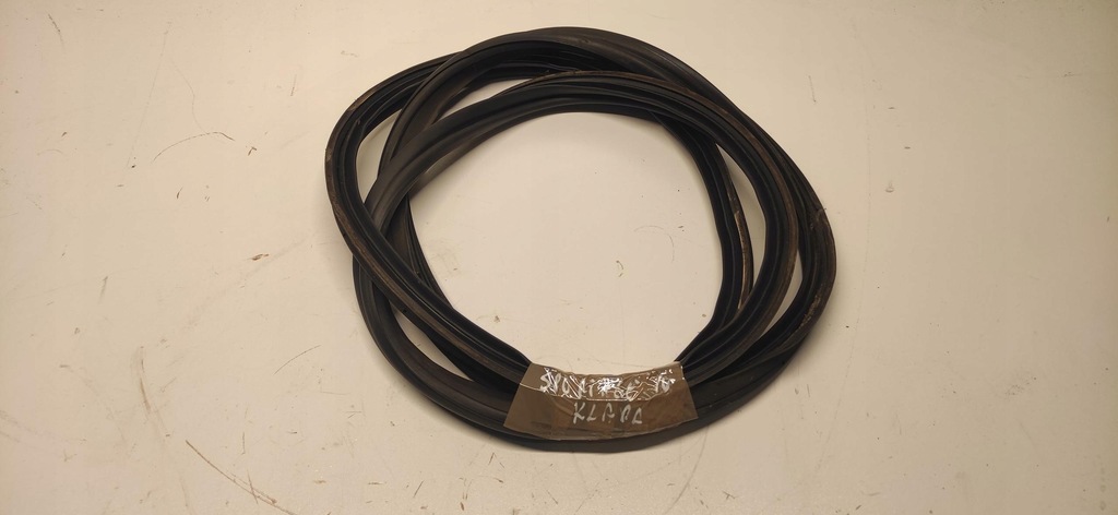 фото №1, Прокладка кришки багажника kia sportage iv 15-18