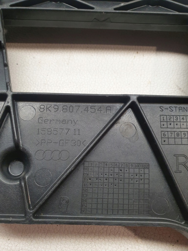 фото №8, Audi a4 allroad kombi b8 8k напрямна кронштейн бампер задня правий 8k9807454a