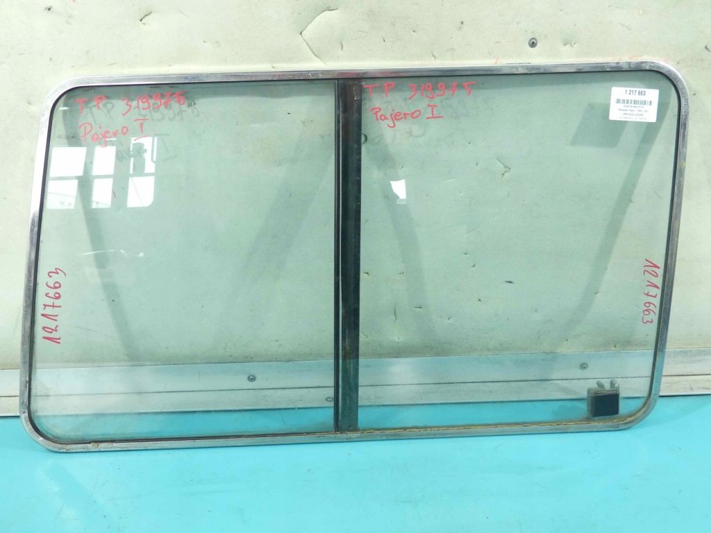 фото №1, Скло кузовна задня права mitsubishi pajero i 3d