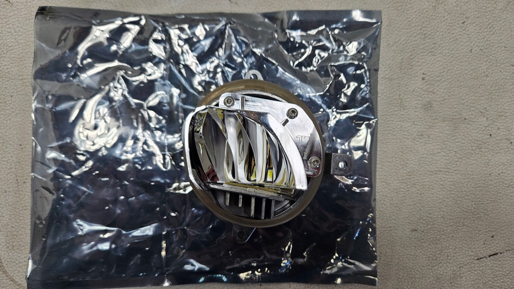 фото №1, Модуль jeż led правий bmw 2 f45 f46 1305715337 новий