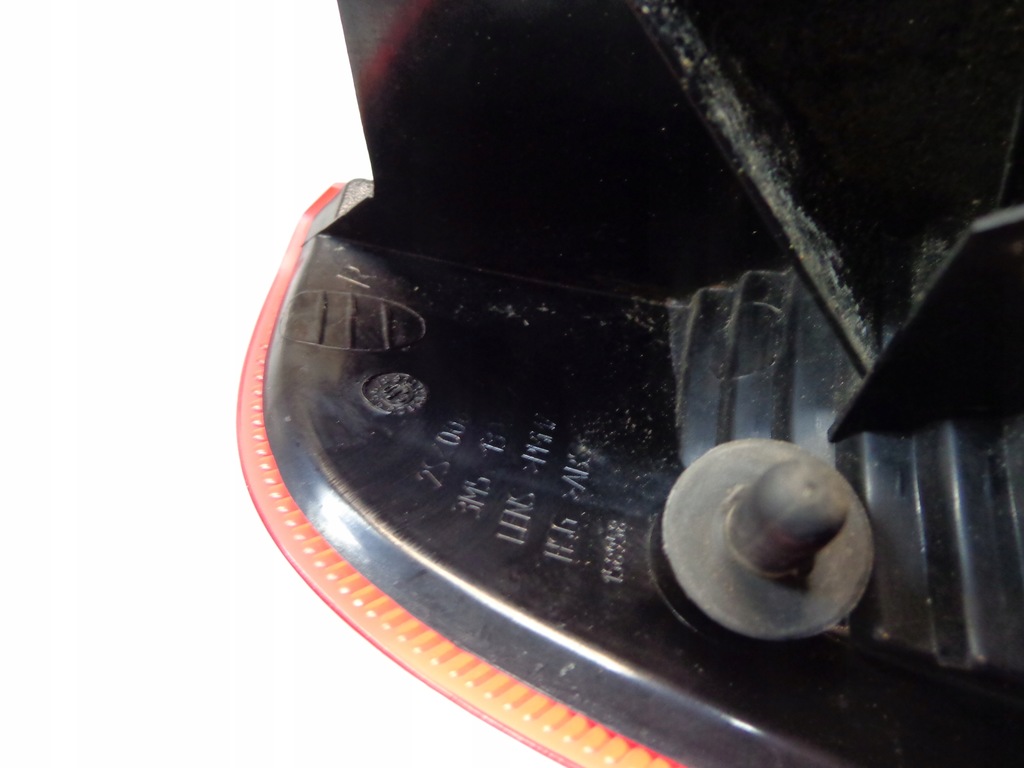 фото №8, | ford c-max i mk1 лампа правий задня 3m51-13a602-aa europa