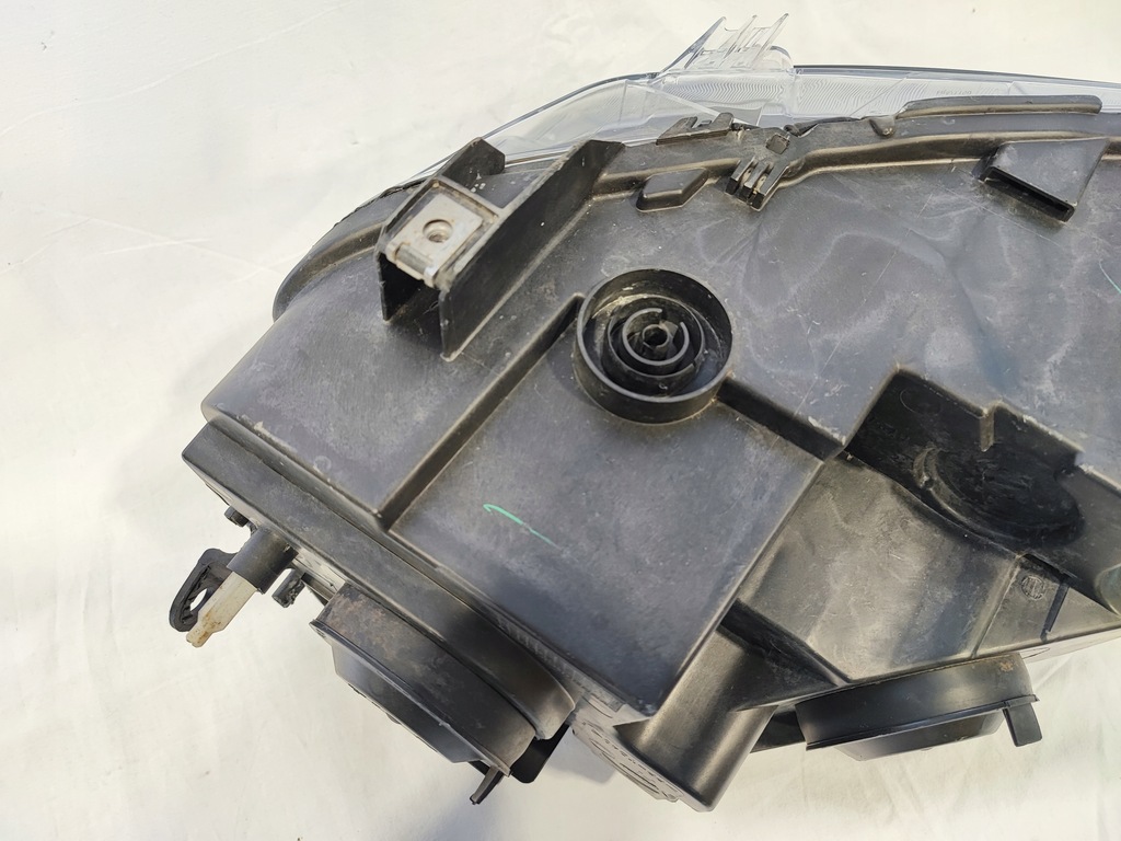 фото №13, Citroen berlingo iv лампа левая правая valeo euro 901461124 901461123 h7+h1